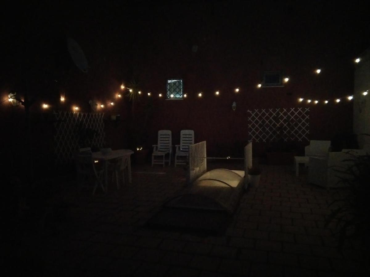 A Casa Di Monica Apartment Pozzuoli Ngoại thất bức ảnh